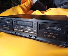Pioneer double cassette deck player