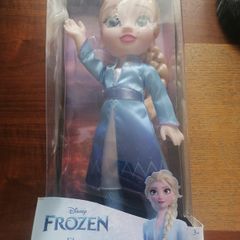 Elsa doll, NEW, box damaged