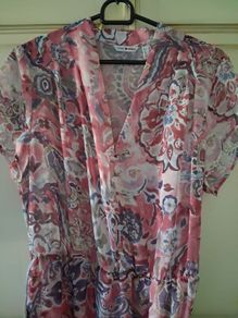Punt Roma pink floral dress size medium