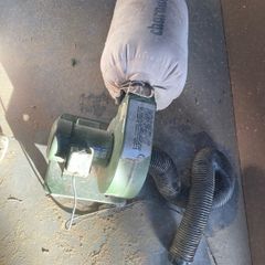 dust extractor