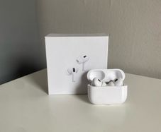 Earbuds
