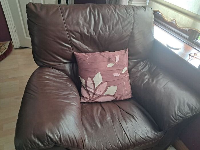 Leather couch & 2 armchairs