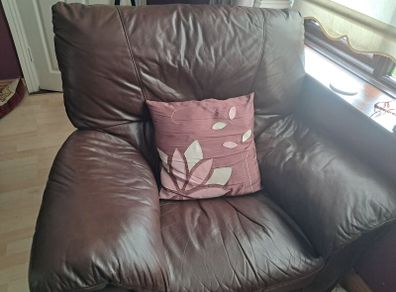 Leather couch & 2 armchairs