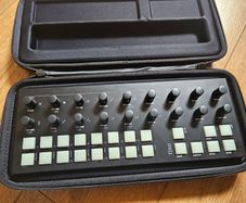 Torso T1 Sequencer with Case