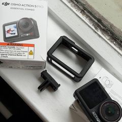 DJI Osmo Action 5 Pro essential combo