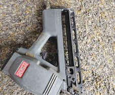 Nail gun