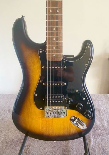 SQUIRE Stratocaster Affinity HSS
