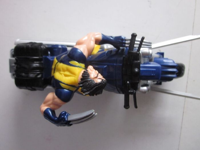 Marvel X-Men Wolverine Motorcycle XCruiser Bike 2008 Lights/Sounds