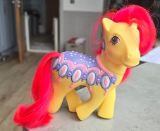 Diamond Dreams Carousel Merry Go Round MGR  HTF Rare MLP G1 My Little Pony