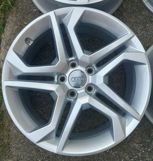 4 x Genuine Audi 18'' Alloys (5x112)   Delivery