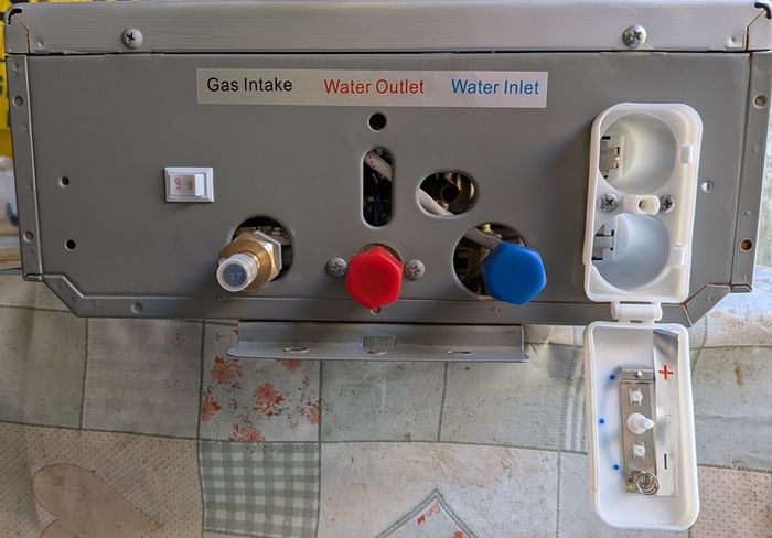 Water heater (gas)