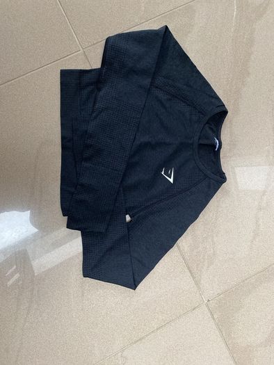 Gymshark top