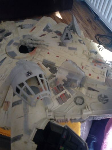 Star Wars Millennium Falcon (1995) and X-Wing (1995)