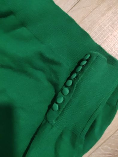 BNWT Green Savida jumper