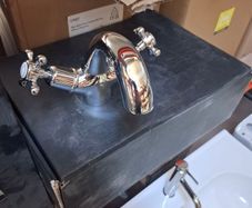Burlington Claremont Mono Basin mixer
