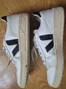 Veja trainers size 11