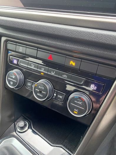 VW T-Roc 2019 Diesel 154,750 Km 115 Bhp