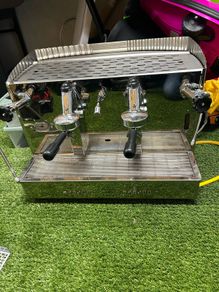 Commercial 2GR Coffee Machine