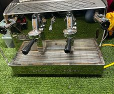 Commercial 2GR Coffee Machine