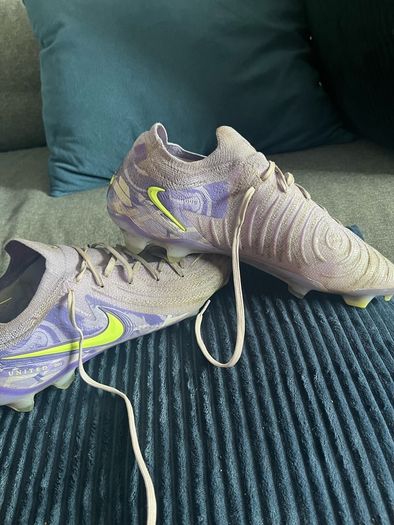 Nike phantom united boots size uk 9 with receipt