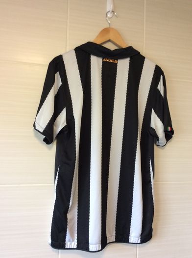 Juventus Jersey. Season 2010/2011. Official Nike Home Jersey. Authentic Original From 2010. Not A Modern Day Remake.