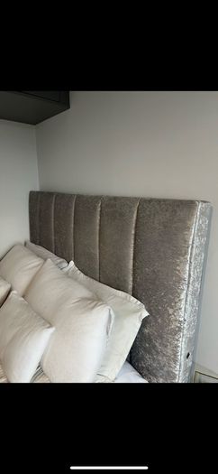 4ft6 (135cm) Double Silver Velvet Fabric Bed With USB Ports