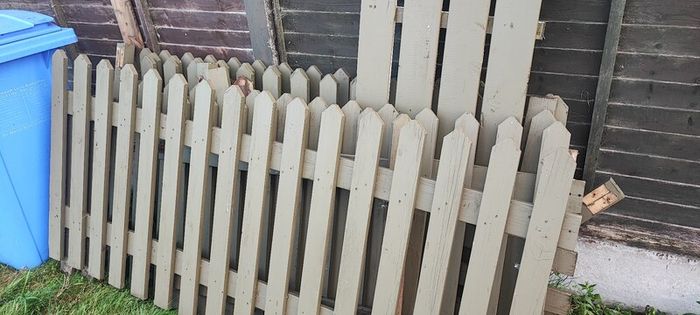 Picket Fence