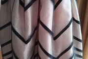 Ladies Dresses 8/10