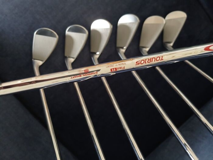mizuno irons