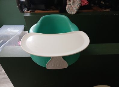 bumbo seat and tray