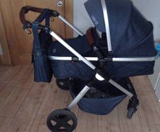 Venti Pram and Matching Baby Bag