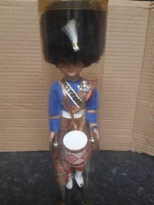 Collector's Nations Sleepy Eye  Doll