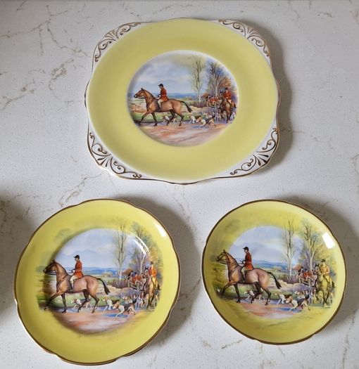 Vintage Royal Tara China Tea set Hunting scene