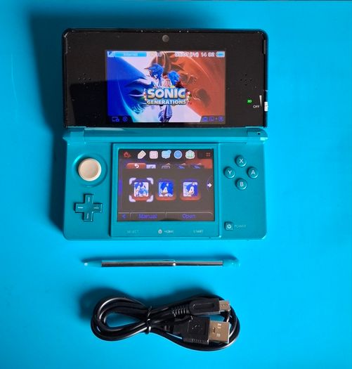 3DS Aqua Blue (Modded)