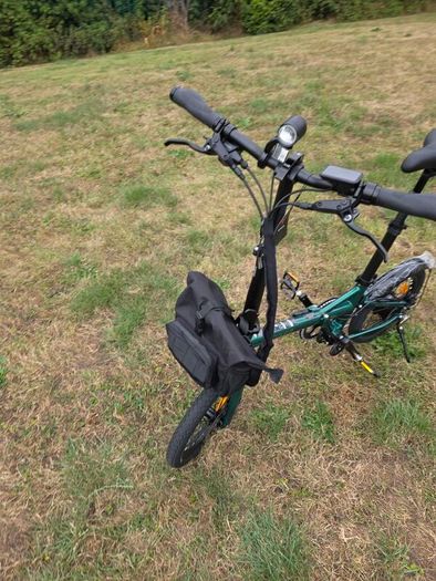 ENGWE Zip Electric Bike 250W LG Battery  Lightweight  Foldable Brand New