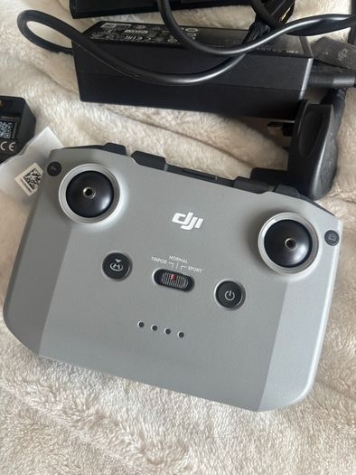 DJI Mavic Air 2 Fly More Combo, Excellent Condition Barely Used