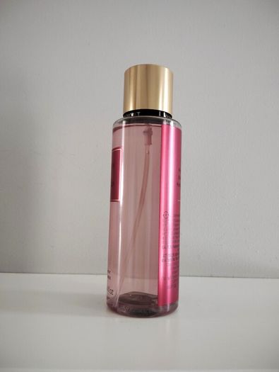 Victoria's Secret fragrance mist, Romantic