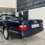 Mercedes-Benz E-Class 1994 Image 4