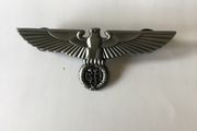 WW2 Memorabilia - German Wehrmacht uniform metal badge