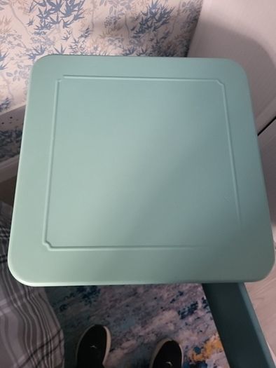 Bedside locker in perfect condition