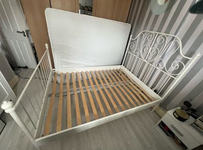 Double Bed