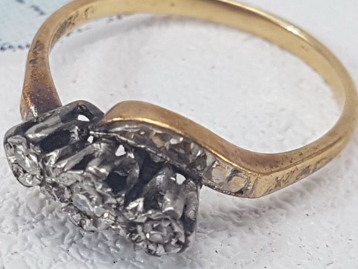 Antique gold engagement ring, Art Deco 18ct gold engagement ring with 3 diamonds set in platinum mount