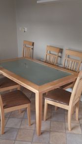 kitchen table and chairs