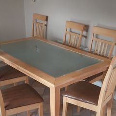 kitchen table and chairs