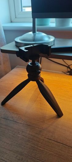 Mini tripod kit