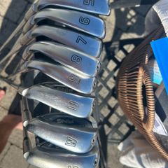 Ping G425 irons Right handed
