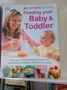 Annabel Karmel Feeding your Baby and Toddler