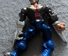 Marvel Super Hero Mashers Wolverine Figure