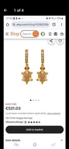 gold earrings