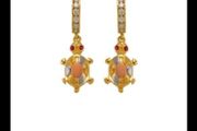 gold earrings